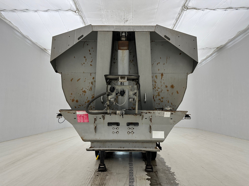 Robuste Kaiser 23 cub in steel - Semi-remorque benne: photos 2 Robuste Kaiser 23 cub in steel - Semi-remorque benne: photos 2