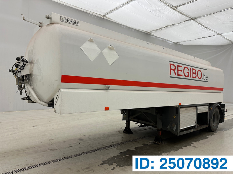 Stokota Tank 23000 L - Semi-remorque citerne: photos 1 Stokota Tank 23000 L - Semi-remorque citerne: photos 1