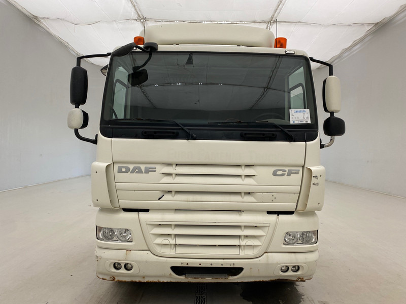 DAF CF 410 - Tracteur routier: photos 2 DAF CF 410 - Tracteur routier: photos 2