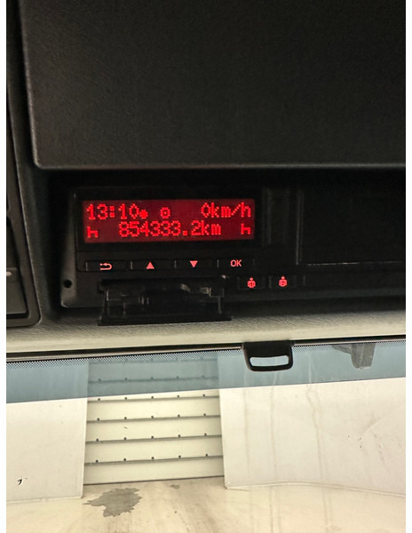 Tracteur routier MAN TGX18.460 - engine broken: photos 10