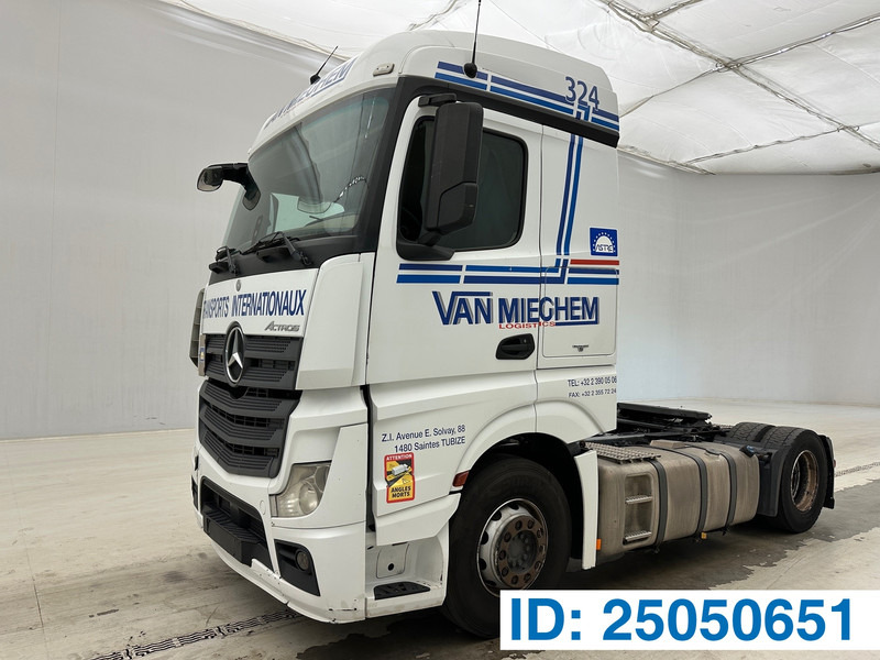 Mercedes-Benz Actros 1842 - Tracteur routier: photos 1 Mercedes-Benz Actros 1842 - Tracteur routier: photos 1