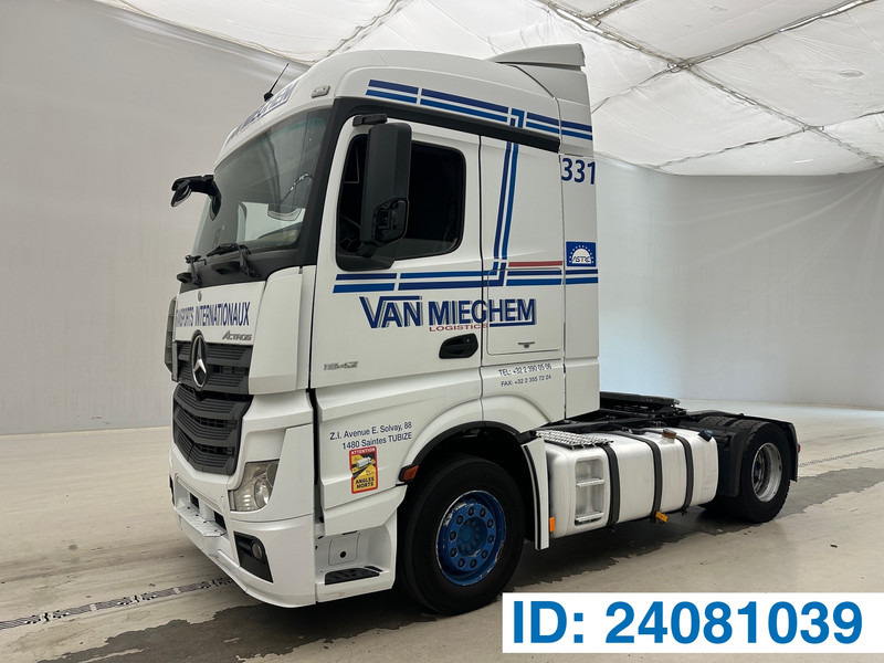 Mercedes-Benz Actros 1942 - Tracteur routier: photos 1 Mercedes-Benz Actros 1942 - Tracteur routier: photos 1