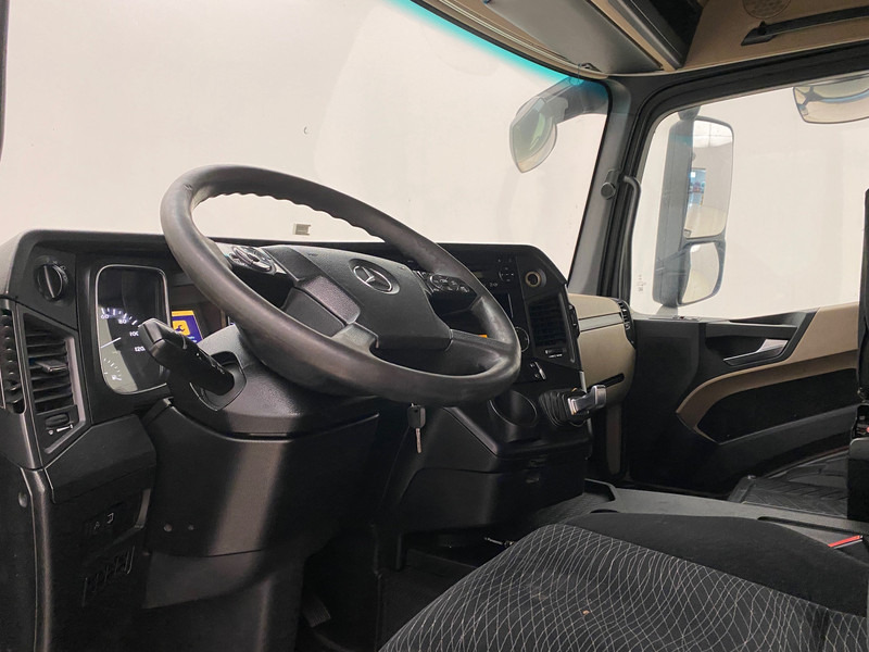 Tracteur routier Mercedes-Benz Actros 1942: photos 7