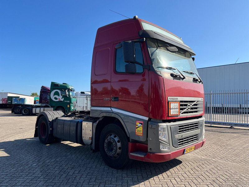 Volvo FH13.420 Globetrotter - ADR - Tracteur routier: photos 3 Volvo FH13.420 Globetrotter - ADR - Tracteur routier: photos 3