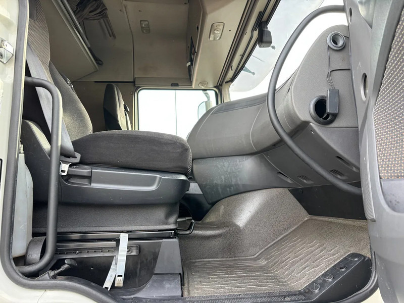 Tracteur routier DAF XF 460 Spacecab Euro 6: photos 6 Tracteur routier DAF XF 460 Spacecab Euro 6: photos 6