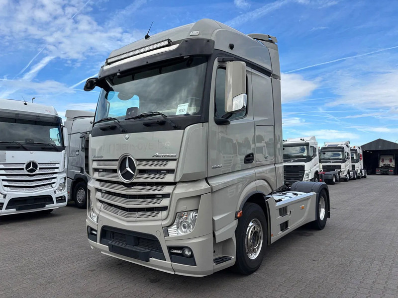 Mercedes-Benz Actros 1848 Big space Euro 6 - Tracteur routier: photos 1 Mercedes-Benz Actros 1848 Big space Euro 6 - Tracteur routier: photos 1