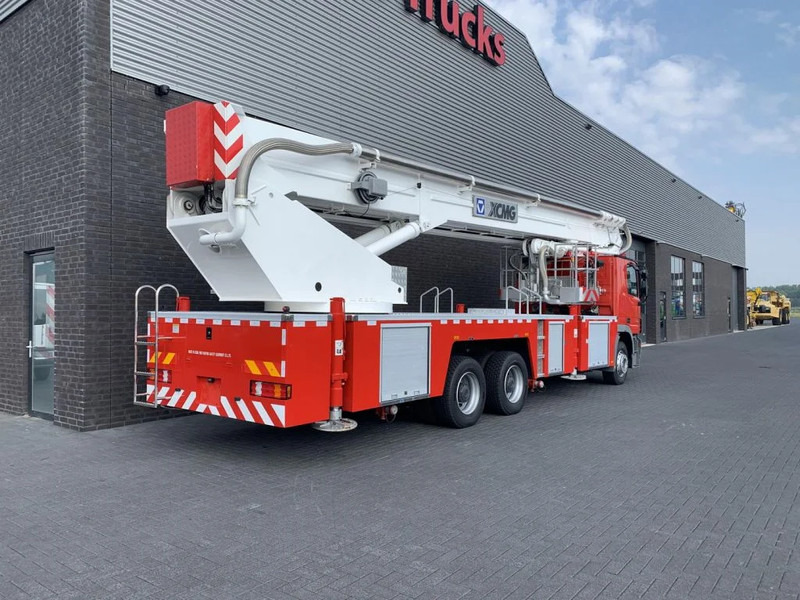 Mercedes-Benz Actros 3332 6X4 XCMG DG53C FIRE FIGTHING PLATFORM 53 METER - Camion: photos 5 Mercedes-Benz Actros 3332 6X4 XCMG DG53C FIRE FIGTHING PLATFORM 53 METER - Camion: photos 5