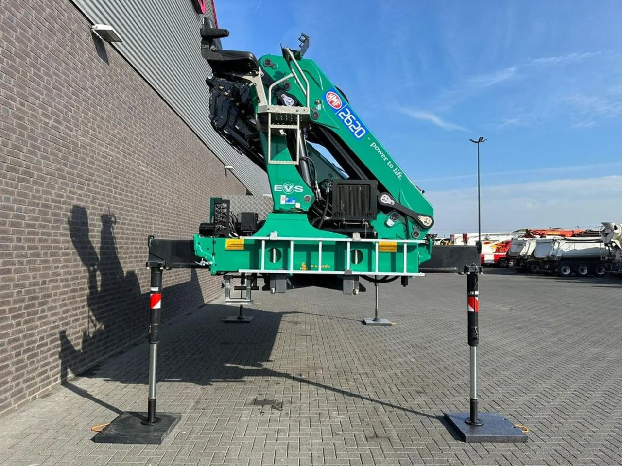 HMF VARIOFRAME 2620 K7 KRAAN/KRAN/CRANE/GR - Camion grue: photos 4 HMF VARIOFRAME 2620 K7 KRAAN/KRAN/CRANE/GR - Camion grue: photos 4