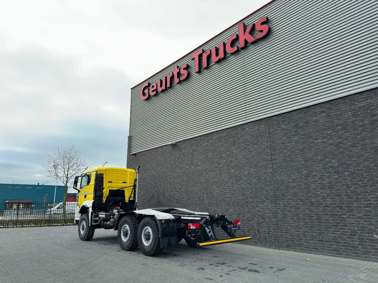 MAN TGS 33.540 6X6 BB CH HEAVY DUTY CHASSIS CABINE/N - Châssis cabine: photos 3 MAN TGS 33.540 6X6 BB CH HEAVY DUTY CHASSIS CABINE/N - Châssis cabine: photos 3