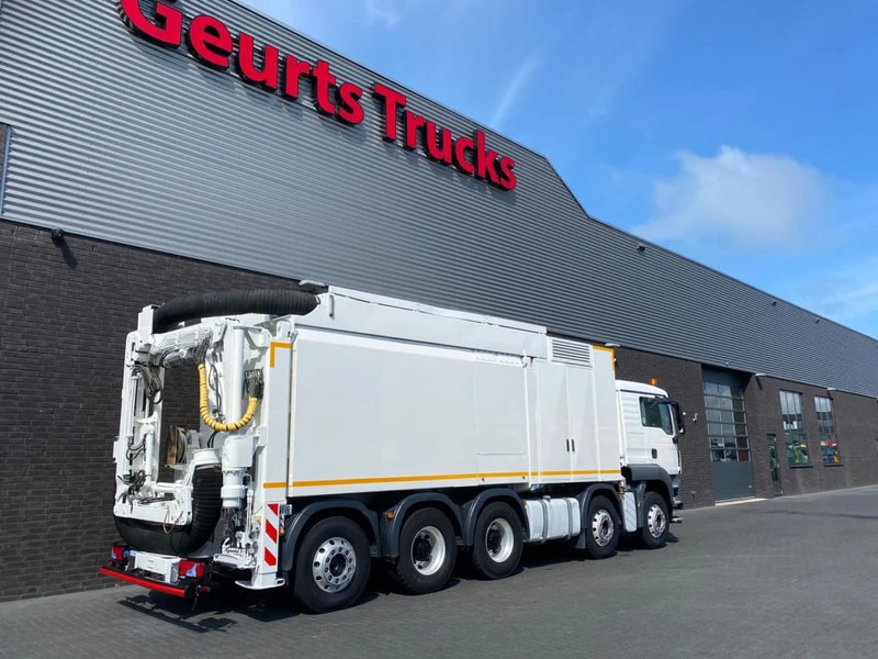 MAN TGS 35.440 10X4-6 BL TRIDEM RSP SAUGBAGGER/SUCTIONEXAVATOR/GRONDZUIGER - Camion vidangeur: photos 5 MAN TGS 35.440 10X4-6 BL TRIDEM RSP SAUGBAGGER/SUCTIONEXAVATOR/GRONDZUIGER - Camion vidangeur: photos 5