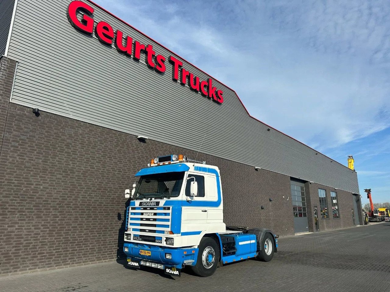 Scania R143-500 V8 H A4X2L 500PK TREKKER / SATTELZUG / - Tracteur routier: photos 2 Scania R143-500 V8 H A4X2L 500PK TREKKER / SATTELZUG / - Tracteur routier: photos 2
