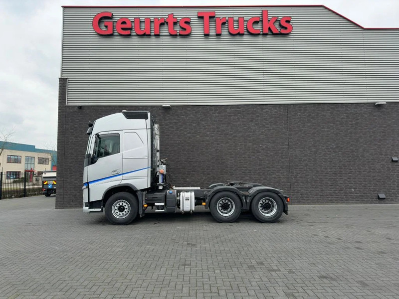 Volvo FH 460 6X4 TREKKER/TRACTOR/SZM EURO 6 HYDRAULIC - Tracteur routier: photos 1 Volvo FH 460 6X4 TREKKER/TRACTOR/SZM EURO 6 HYDRAULIC - Tracteur routier: photos 1