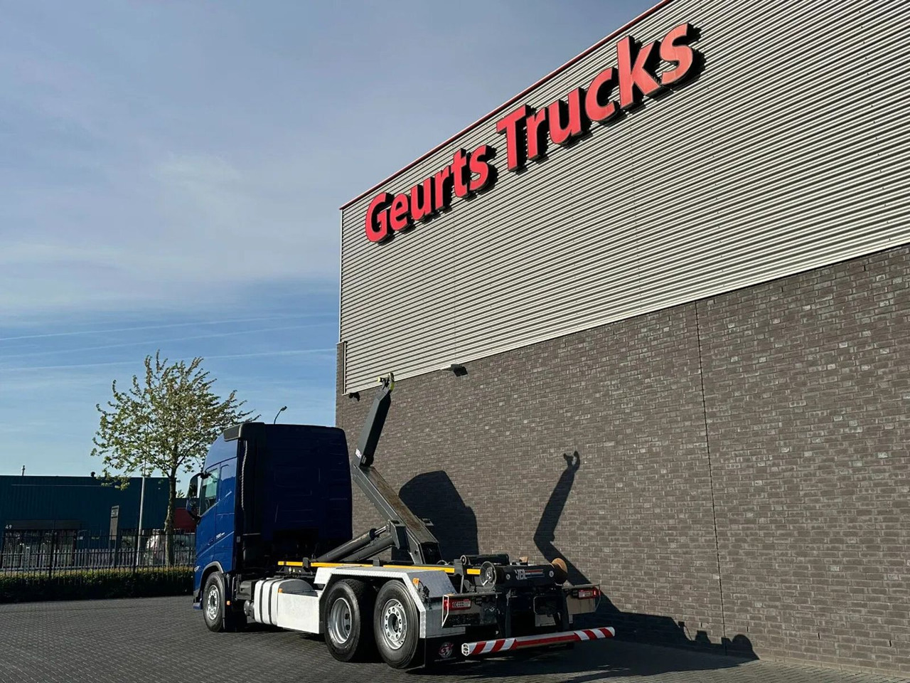 Volvo FH 500 6X2 VDL S-21-6400 HAAKARM / ABROLLKIPPER/ - Camion ampliroll: photos 3 Volvo FH 500 6X2 VDL S-21-6400 HAAKARM / ABROLLKIPPER/ - Camion ampliroll: photos 3