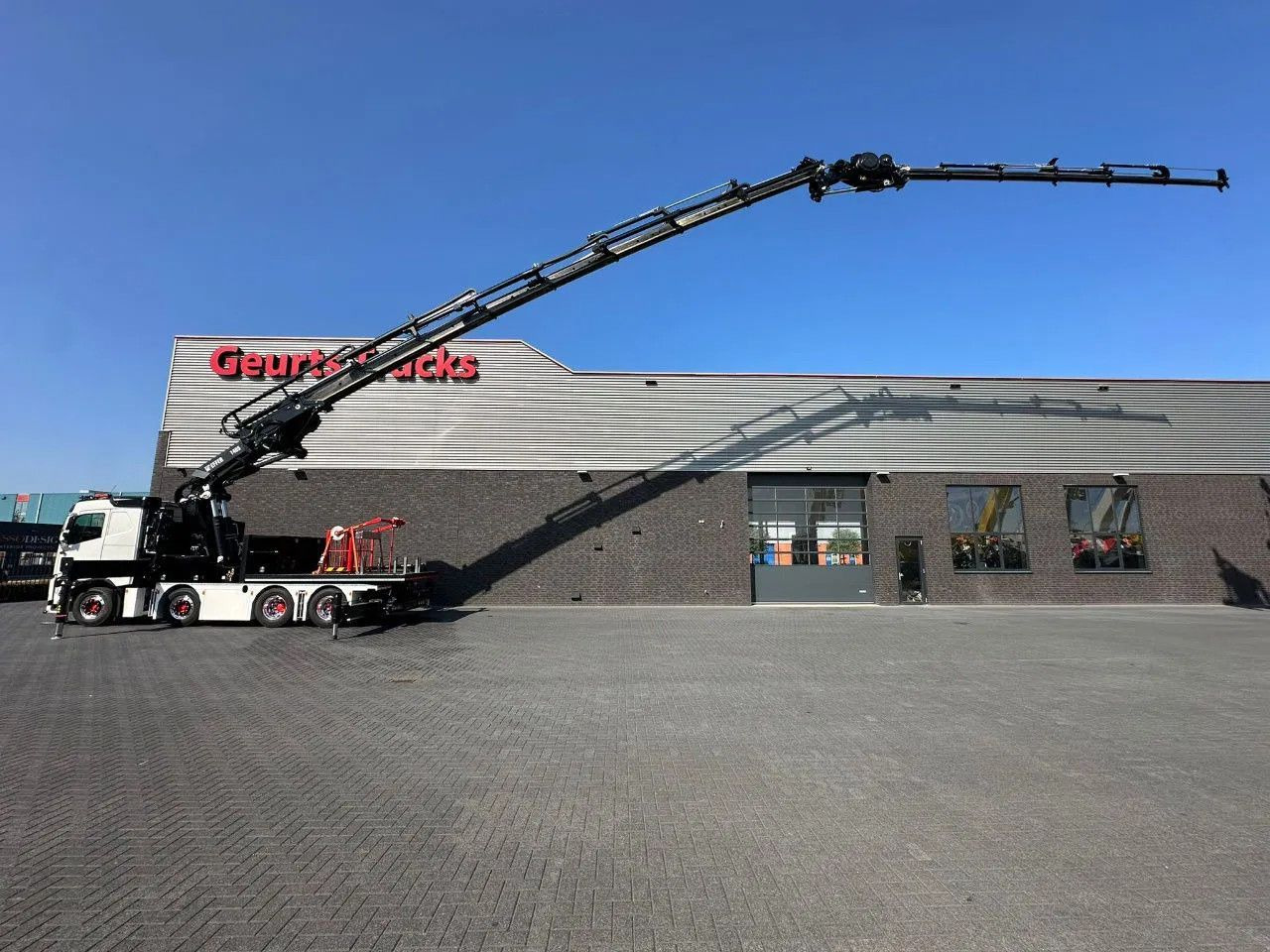 Volvo FH 540 8X4F R TREKKER / BAKWAGEN MET EFFER 1405/ - Camion grue: photos 1 Volvo FH 540 8X4F R TREKKER / BAKWAGEN MET EFFER 1405/ - Camion grue: photos 1