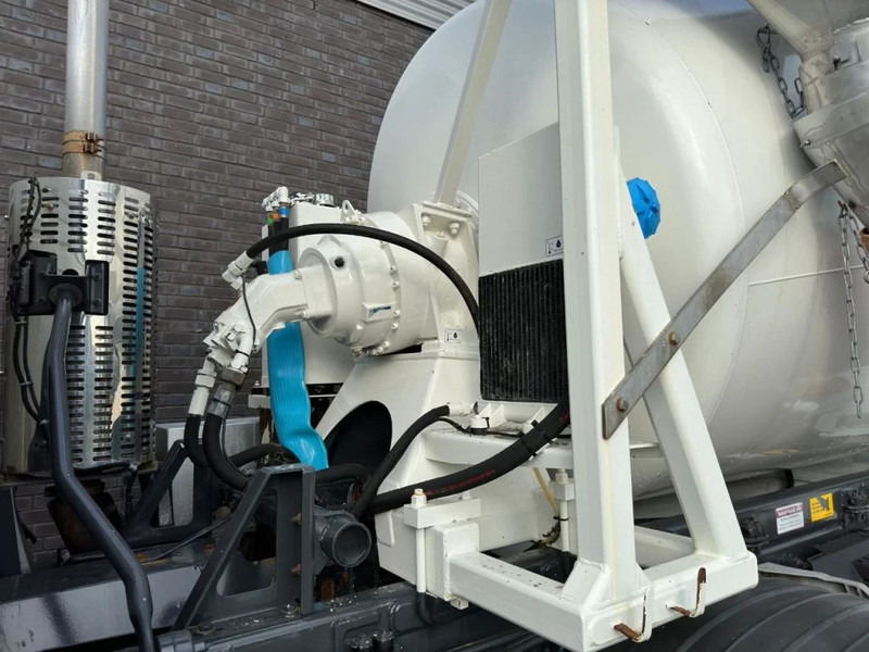 Camion malaxeur Volvo FM 410 8X4 + STETTER 9 M3 MIXER/MISCHER + THEAM 15 M TRANSPORTBAND/BELT: photos 12