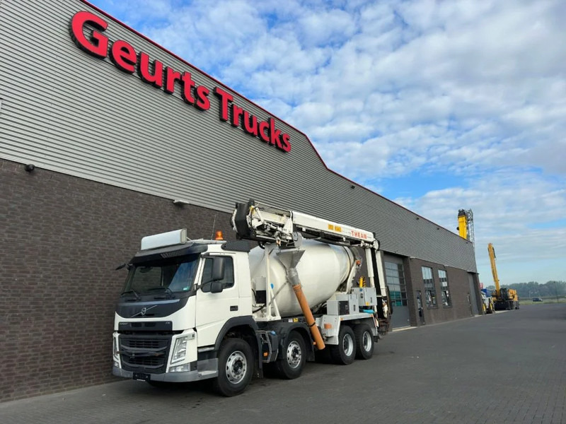 Volvo FM 410 8X4 + STETTER 9 M3 MIXER/MISCHER + THEAM 15 M TRANSPORTBAND/BELT - Camion malaxeur: photos 2 Volvo FM 410 8X4 + STETTER 9 M3 MIXER/MISCHER + THEAM 15 M TRANSPORTBAND/BELT - Camion malaxeur: photos 2