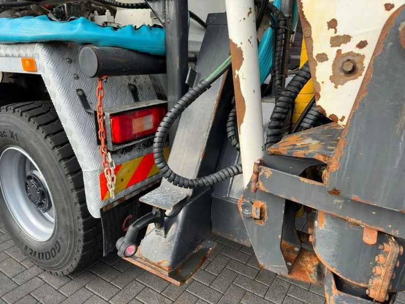 Camion malaxeur Volvo FM 410 8X4 + STETTER 9 M3 MIXER/MISCHER + THEAM 15 M TRANSPORTBAND/BELT: photos 10