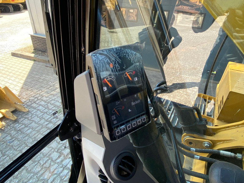 Pelle sur chenille neuf Caterpillar 320D3 - NEW / bucket with teeth / hammerlines: photos 18