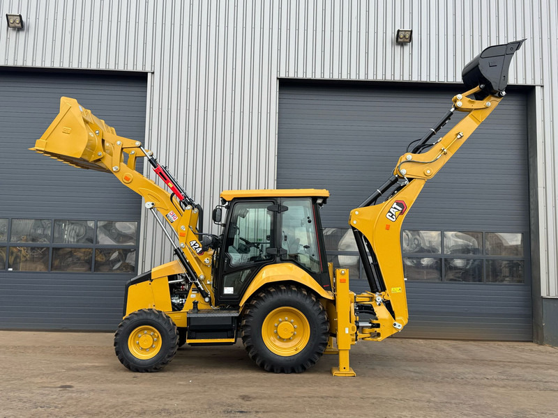 Caterpillar 424 - 4WD / AC - Tractopelle: photos 1 Caterpillar 424 - 4WD / AC - Tractopelle: photos 1