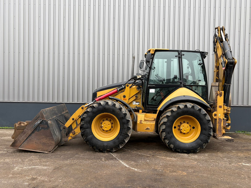 Caterpillar 444E - Tractopelle: photos 1 Caterpillar 444E - Tractopelle: photos 1