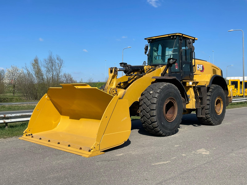 Caterpillar 972M XE - CE / new tires / new bucket edge - Chargeuse sur pneus: photos 2 Caterpillar 972M XE - CE / new tires / new bucket edge - Chargeuse sur pneus: photos 2
