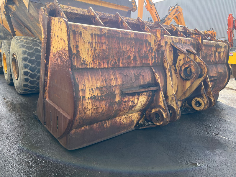 Caterpillar 990 - Godet: photos 3 Caterpillar 990 - Godet: photos 3