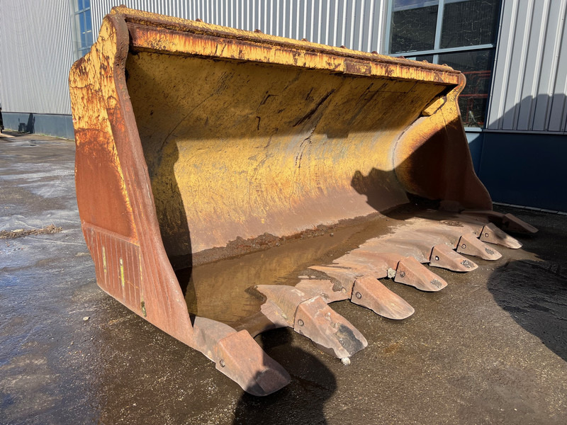 Caterpillar 990 - Godet: photos 1 Caterpillar 990 - Godet: photos 1