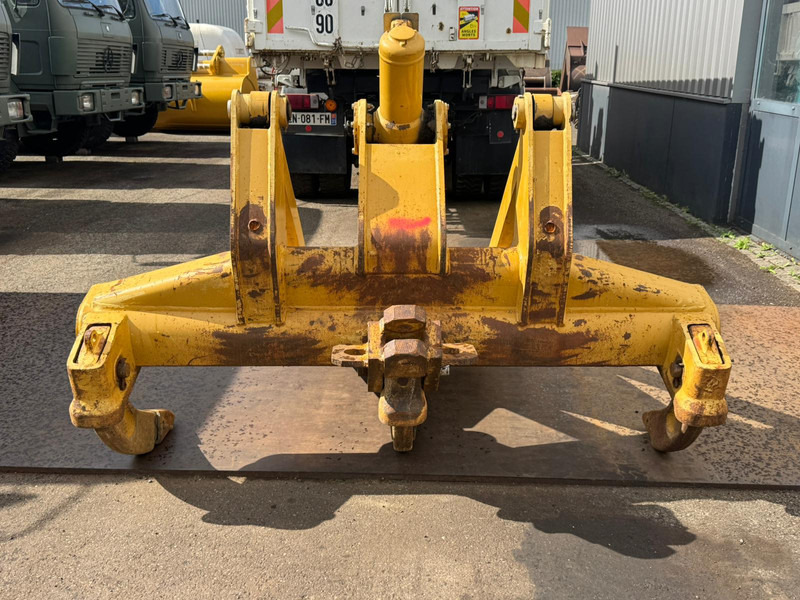 Caterpillar D6R Ripper - Ripper: photos 4 Caterpillar D6R Ripper - Ripper: photos 4