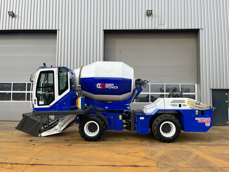 Giga power GW5500 4x4 concrete mixer - Camion malaxeur: photos 2 Giga power GW5500 4x4 concrete mixer - Camion malaxeur: photos 2