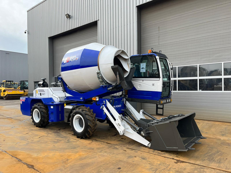 Giga power GW5500 4x4 concrete mixer - Camion malaxeur: photos 4 Giga power GW5500 4x4 concrete mixer - Camion malaxeur: photos 4
