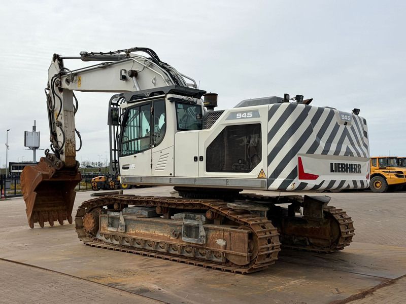 Liebherr R945 LCV (R944 / R946 / R950) - Pelle sur chenille: photos 3 Liebherr R945 LCV (R944 / R946 / R950) - Pelle sur chenille: photos 3