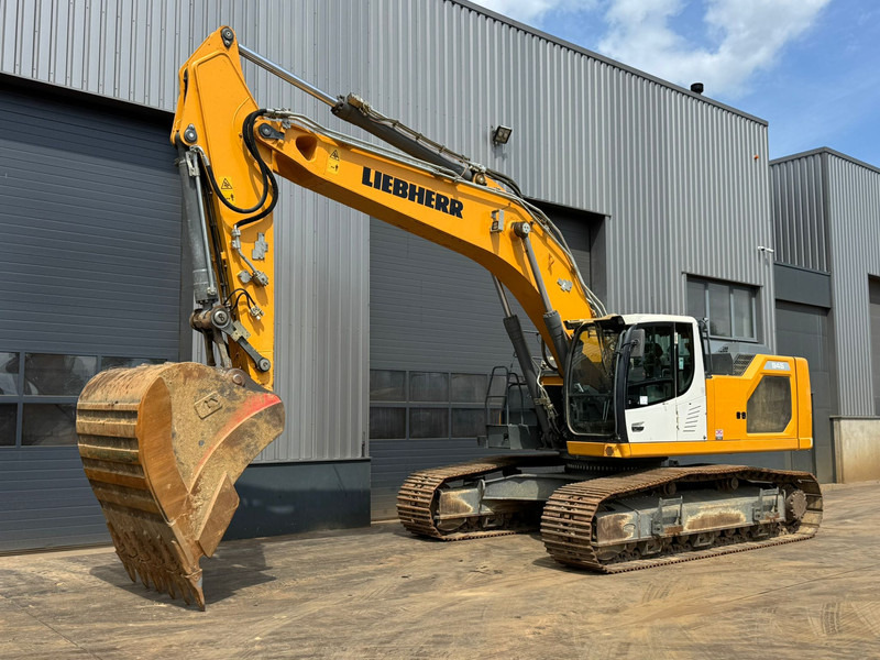 Liebherr R945 S-HD (R944 / R946 / R950) - Pelle sur chenille: photos 2 Liebherr R945 S-HD (R944 / R946 / R950) - Pelle sur chenille: photos 2
