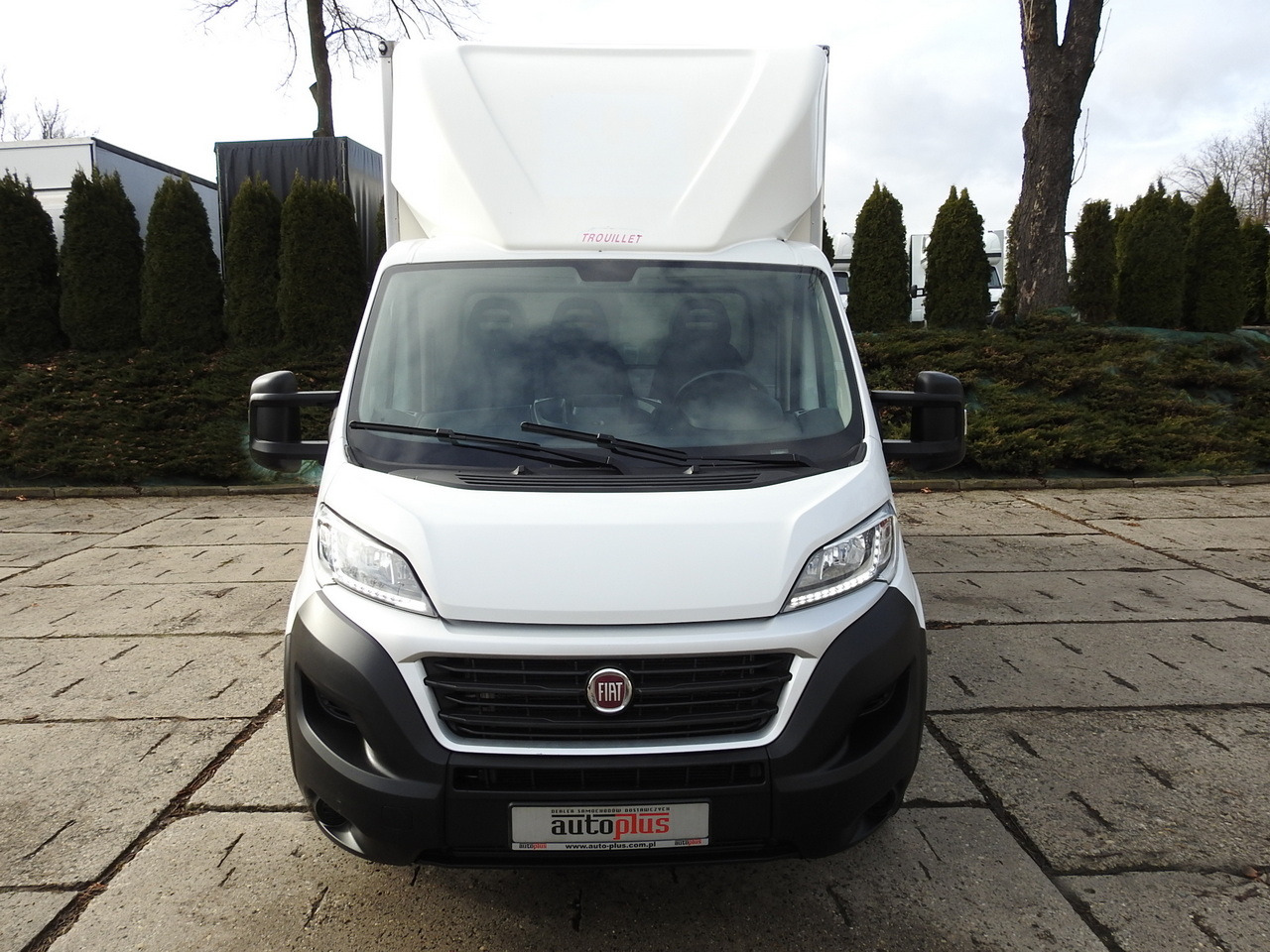 FIAT DUCATO BOX LIFT 8 PALLETS CRUISE CONTROL NAVIGATION AIR CONDITIONING LED LIGHTS  130HP - Utilitaire frigorifique: photos 5 FIAT DUCATO BOX LIFT 8 PALLETS CRUISE CONTROL NAVIGATION AIR CONDITIONING LED LIGHTS  130HP - Utilitaire frigorifique: photos 5