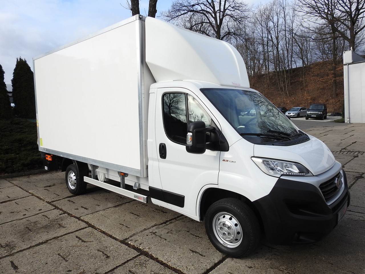 FIAT DUCATO BOX LIFT 8 PALLETS CRUISE CONTROL NAVIGATION AIR CONDITIONING LED LIGHTS  130HP - Utilitaire frigorifique: photos 4 FIAT DUCATO BOX LIFT 8 PALLETS CRUISE CONTROL NAVIGATION AIR CONDITIONING LED LIGHTS  130HP - Utilitaire frigorifique: photos 4