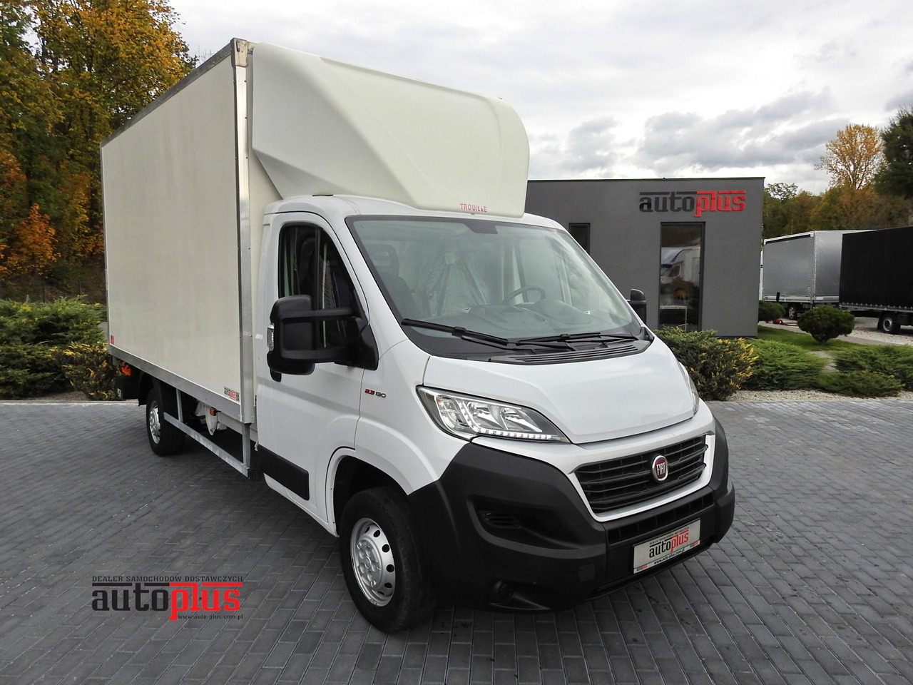 FIAT DUCATO BOX LIFT 8 PALLETS CRUISE CONTROL NAVIGATION AIR CONDITIONING LED LIGHTS  130HP - Utilitaire frigorifique: photos 1 FIAT DUCATO BOX LIFT 8 PALLETS CRUISE CONTROL NAVIGATION AIR CONDITIONING LED LIGHTS  130HP - Utilitaire frigorifique: photos 1