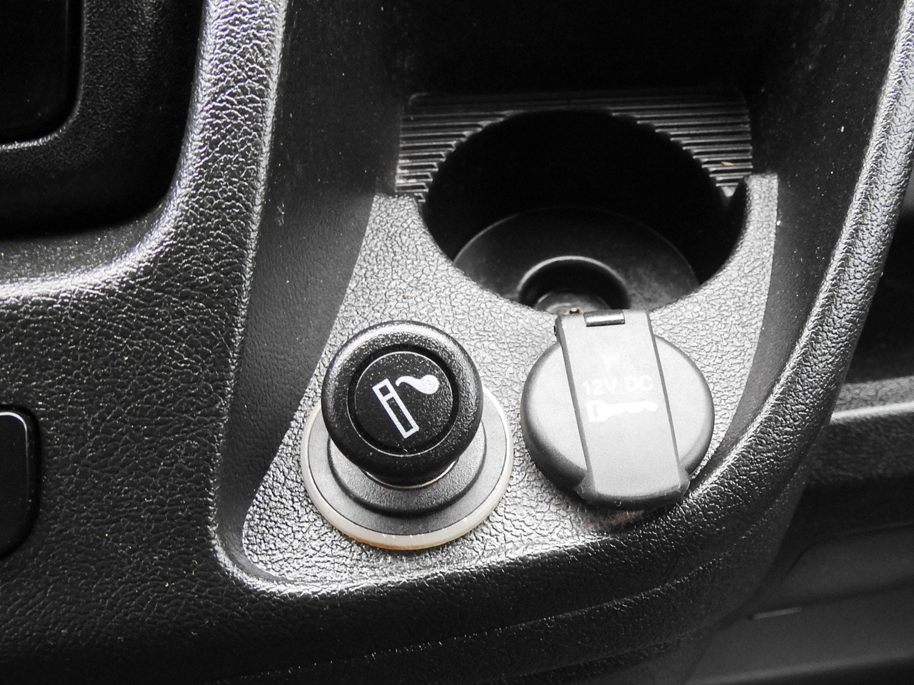 FIAT DUCATO BOX LIFT 8 PALLETS CRUISE CONTROL NAVIGATION AIR CONDITIONING LED LIGHTS 130HP — crédit-bail FIAT DUCATO BOX LIFT 8 PALLETS CRUISE CONTROL NAVIGATION AIR CONDITIONING LED LIGHTS 130HP: photos 42 FIAT DUCATO BOX LIFT 8 PALLETS CRUISE CONTROL NAVIGATION AIR CONDITIONING LED LIGHTS 130HP — crédit-bail FIAT DUCATO BOX LIFT 8 PALLETS CRUISE CONTROL NAVIGATION AIR CONDITIONING LED LIGHTS 130HP: photos 42