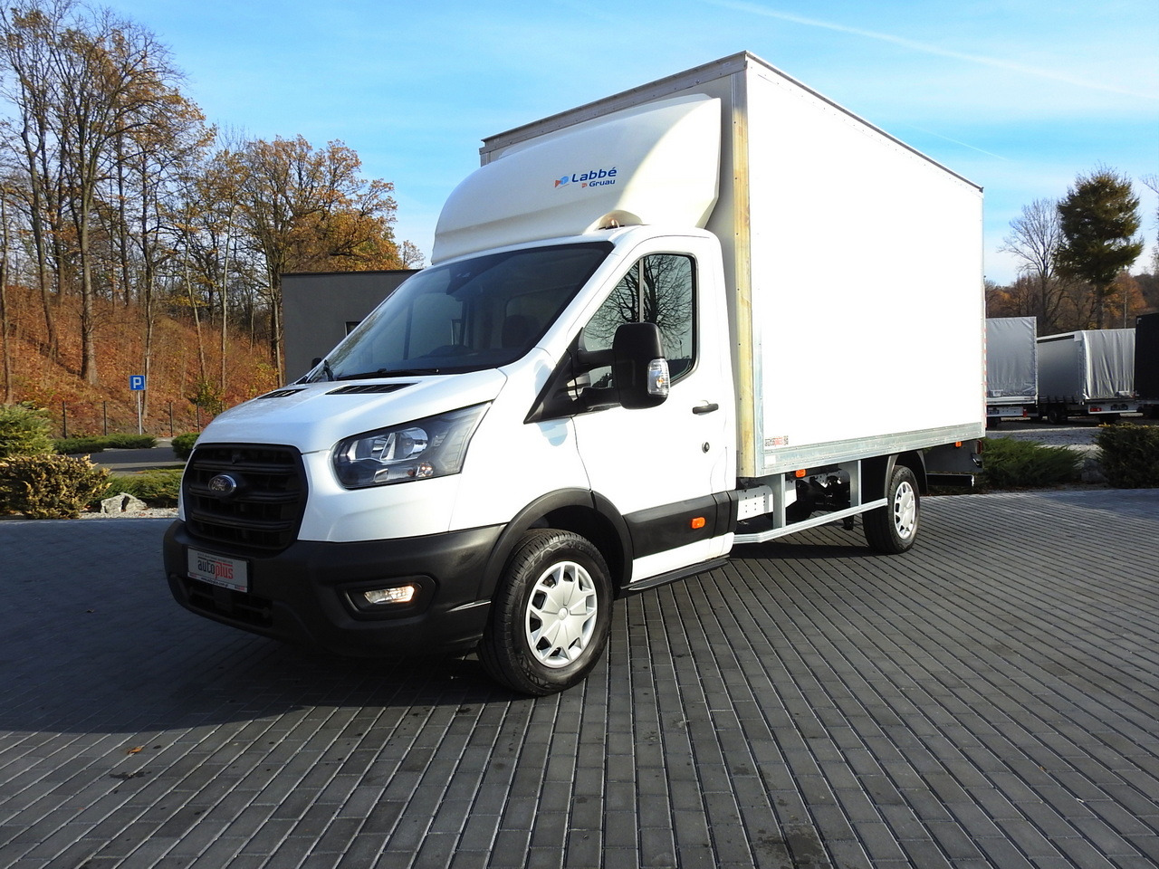 Fourgon grand volume FORD TRANSIT BOX LIFT 8 PALLETS CRUISE CONTROL AIR CONDITIONING  130HP: photos 19