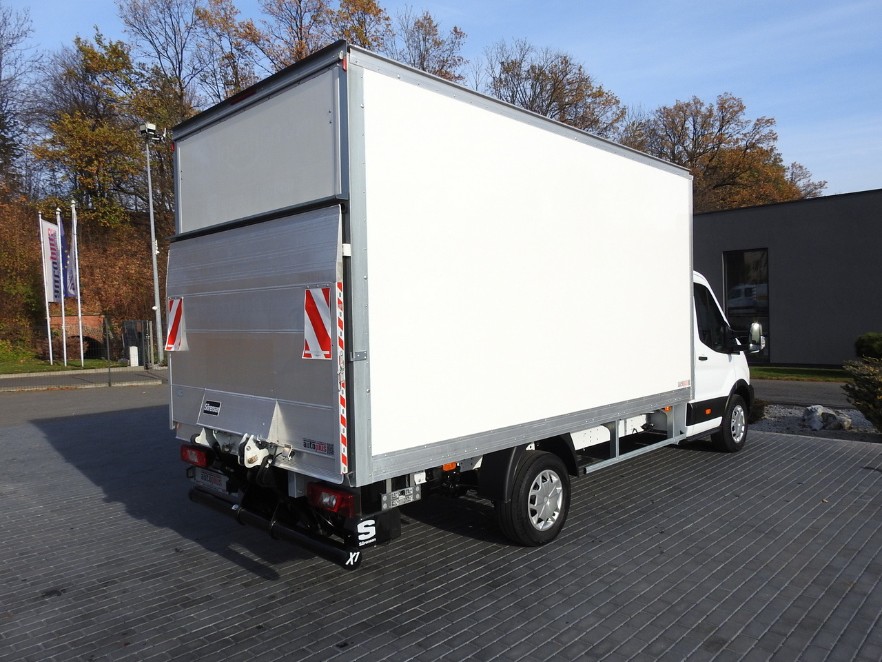 Fourgon grand volume FORD TRANSIT BOX LIFT 8 PALLETS CRUISE CONTROL AIR CONDITIONING  130HP: photos 13
