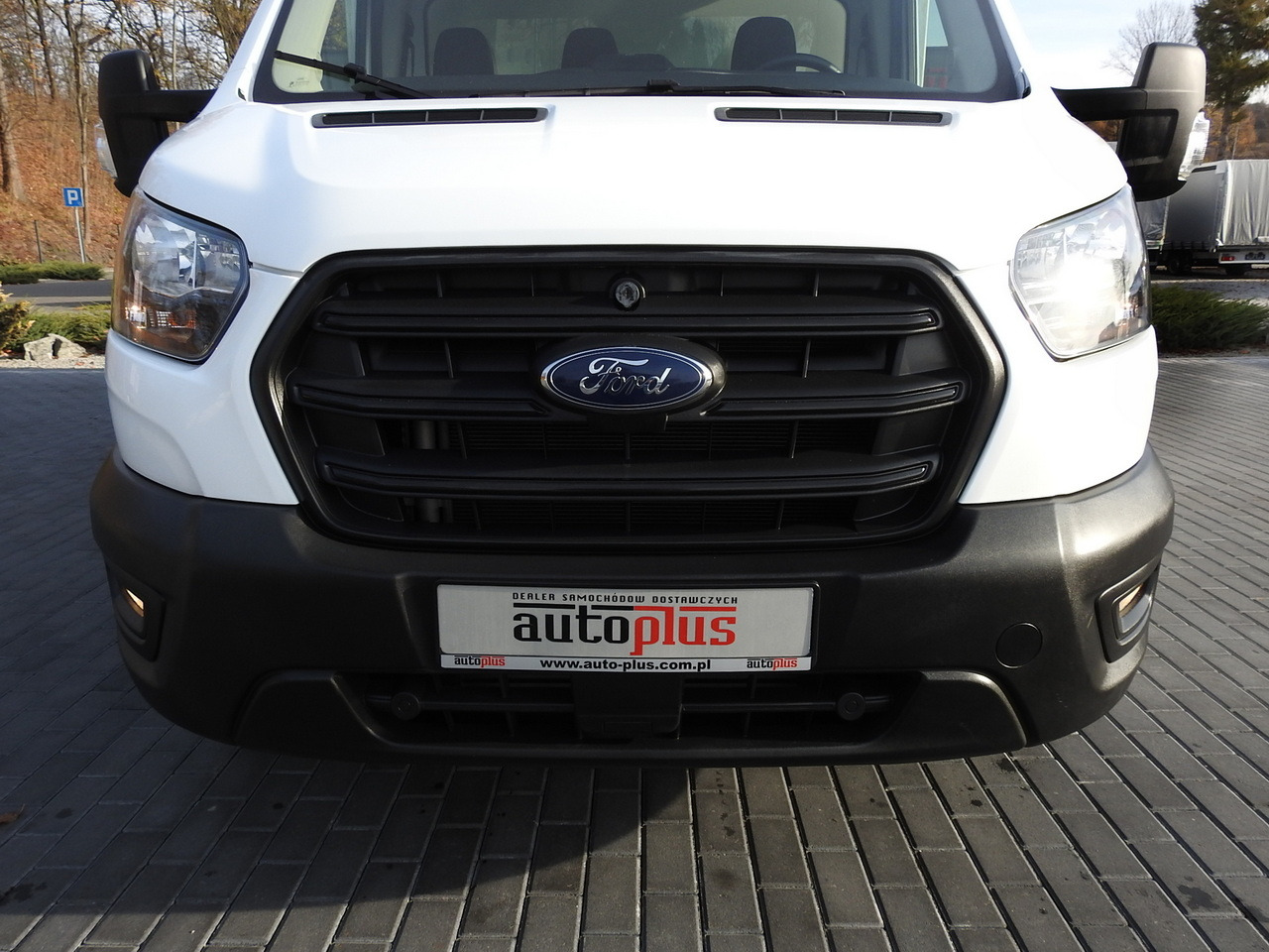 Fourgon grand volume FORD TRANSIT BOX LIFT 8 PALLETS CRUISE CONTROL AIR CONDITIONING  130HP: photos 14