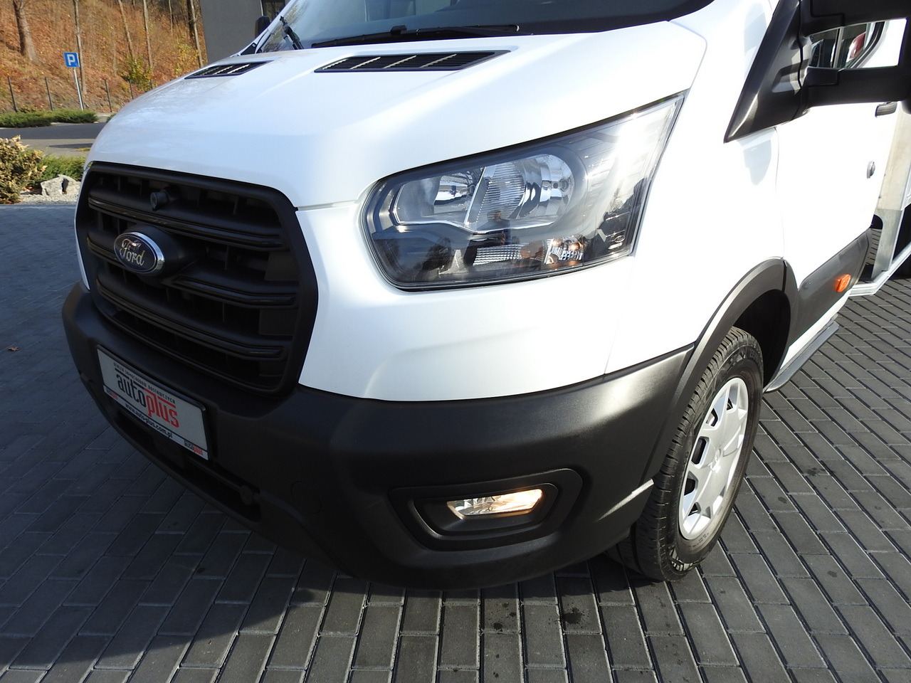 Fourgon grand volume FORD TRANSIT BOX LIFT 8 PALLETS CRUISE CONTROL AIR CONDITIONING  130HP: photos 20
