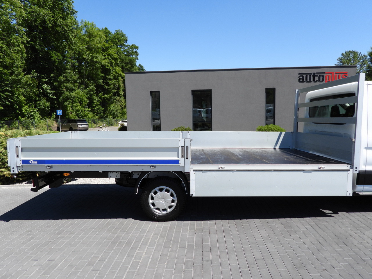 Utilitaire plateau FORD TRANSIT  STAKE BODY 10 PALLETS CRUISE CONTROL LED LIGHTS PNEUMATICS AIR CONDITIONING  160HP: photos 21