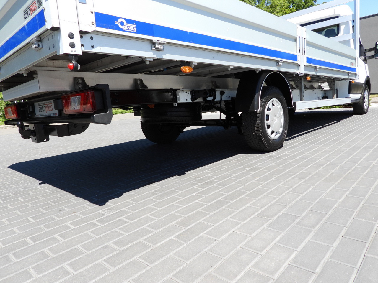 Utilitaire plateau FORD TRANSIT  STAKE BODY 10 PALLETS CRUISE CONTROL LED LIGHTS PNEUMATICS AIR CONDITIONING  160HP: photos 10