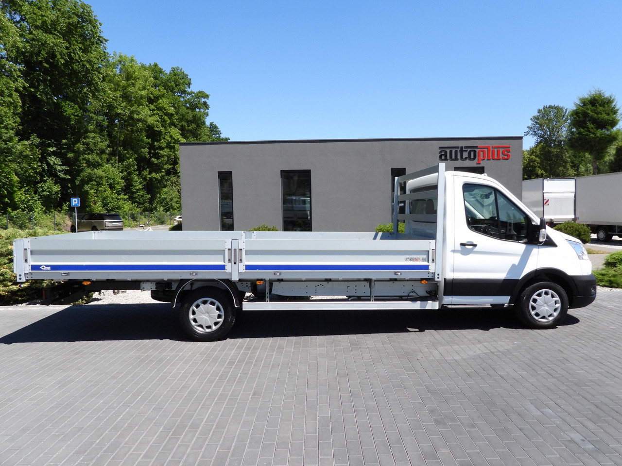 Utilitaire plateau FORD TRANSIT  STAKE BODY 10 PALLETS CRUISE CONTROL LED LIGHTS PNEUMATICS AIR CONDITIONING  160HP: photos 7