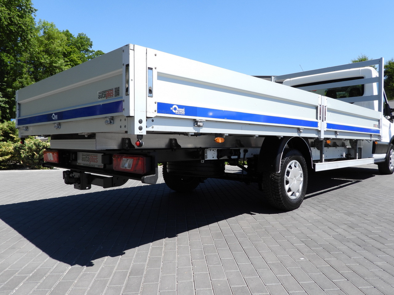 Utilitaire plateau FORD TRANSIT  STAKE BODY 10 PALLETS CRUISE CONTROL LED LIGHTS PNEUMATICS AIR CONDITIONING  160HP: photos 20