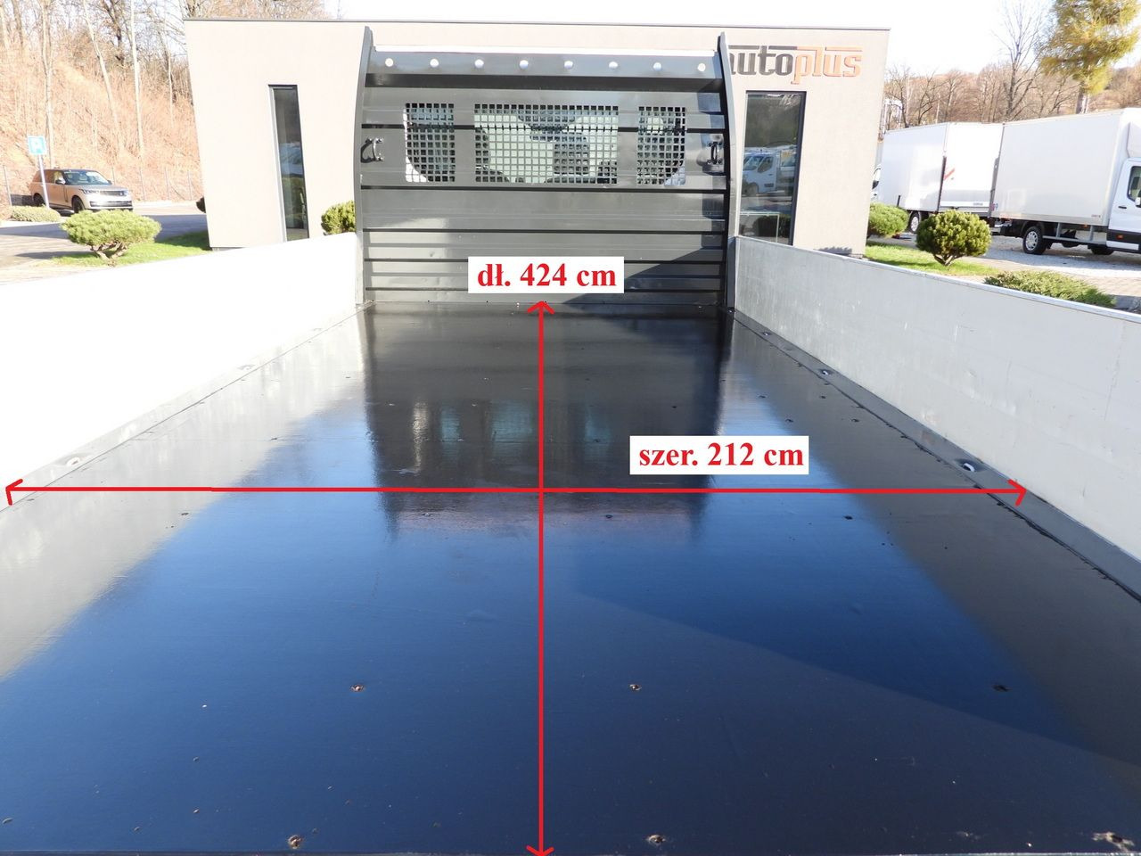 Utilitaire plateau FORD TRANSIT STAKE BODY 8 PALLETS TWIN WHEELS AIR CONDITIONING  155HP: photos 12