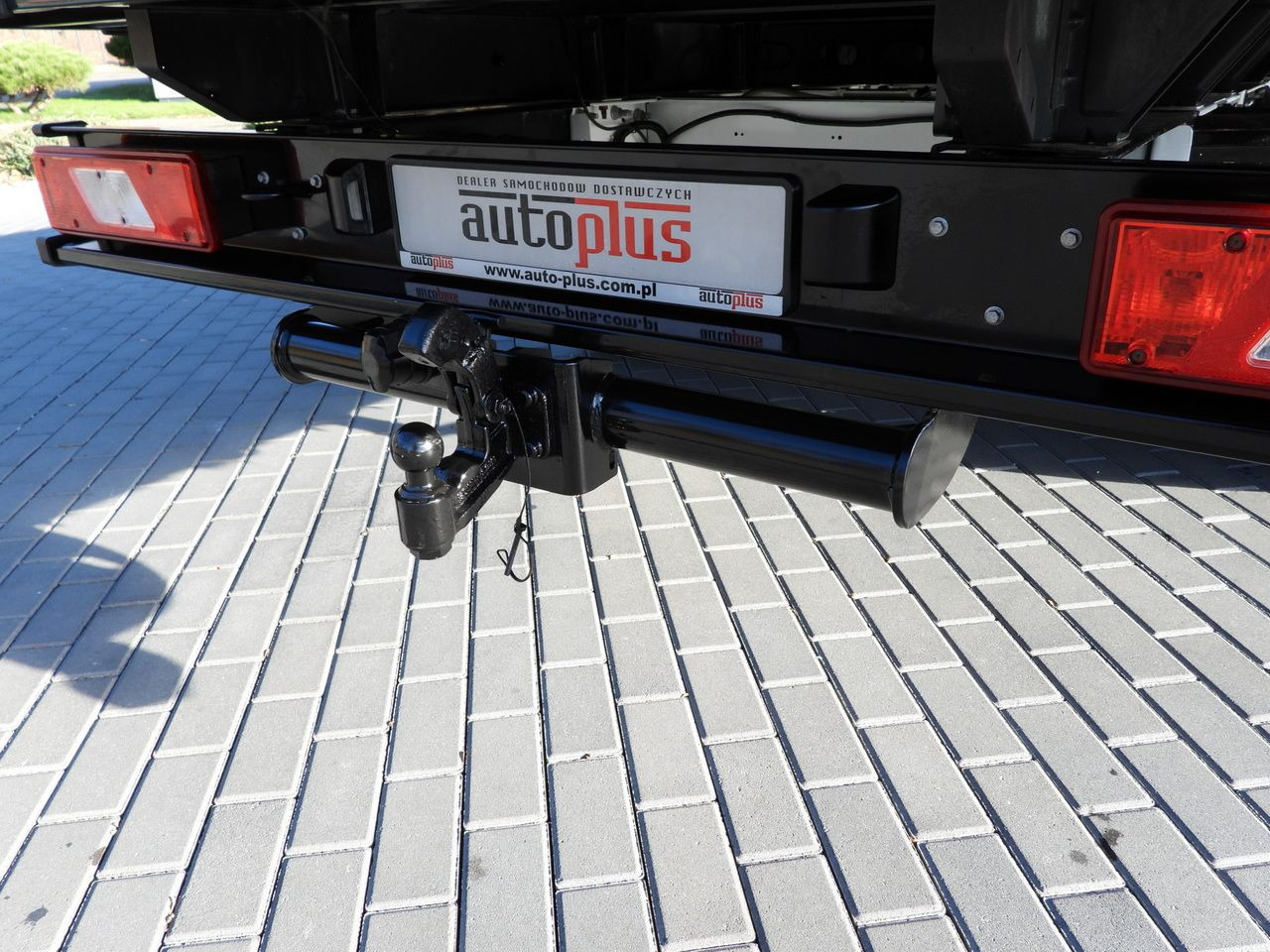 Utilitaire plateau FORD TRANSIT STAKE BODY 8 PALLETS TWIN WHEELS AIR CONDITIONING  155HP: photos 19