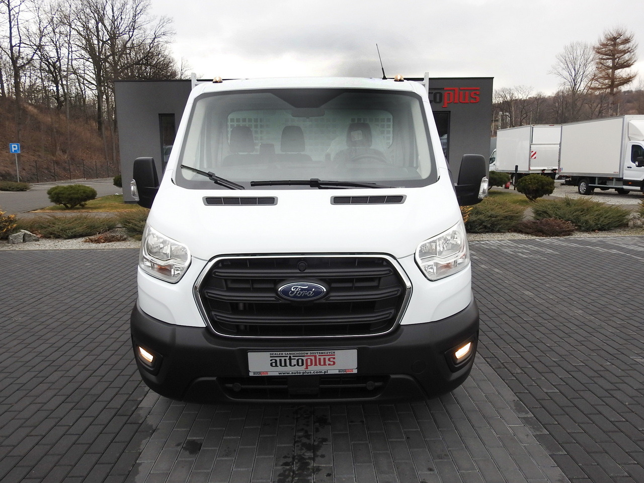 FORD TRANSIT TIPPER LED LIGHTS TWIN WHEELS AIR CONDITIONING 130HP - Utilitaire benne: photos 5 FORD TRANSIT TIPPER LED LIGHTS TWIN WHEELS AIR CONDITIONING 130HP - Utilitaire benne: photos 5