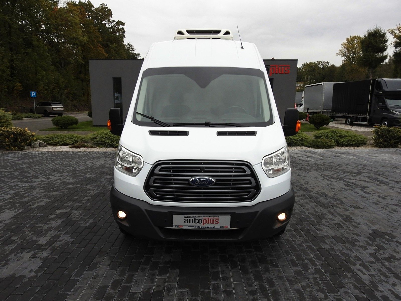 Ford TRANSIT KÜHLKASTENWAGEN 0*C HEIZFUNKTION Ford TRANSIT KÜHLKASTENWAGEN 0*C HEIZFUNKTION - Utilitaire frigorifique: photos 5 Ford TRANSIT KÜHLKASTENWAGEN 0*C HEIZFUNKTION Ford TRANSIT KÜHLKASTENWAGEN 0*C HEIZFUNKTION - Utilitaire frigorifique: photos 5