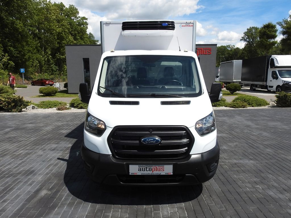 Ford TRANSIT KÜHLKOFFER 0*C STROMVERSORGUNG 230V A/C - Utilitaire frigorifique: photos 5 Ford TRANSIT KÜHLKOFFER 0*C STROMVERSORGUNG 230V A/C - Utilitaire frigorifique: photos 5