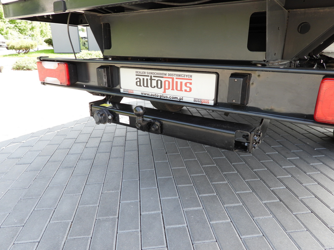 IVECO DAILY 35S12 STAKE BODY DOUBLE CABIN DOKA 7 SEATS AIR CONDITIONING  120HP — crédit-bail IVECO DAILY 35S12 STAKE BODY DOUBLE CABIN DOKA 7 SEATS AIR CONDITIONING  120HP: photos 18